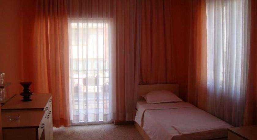 Ada - Otoka 3* Sarajevo